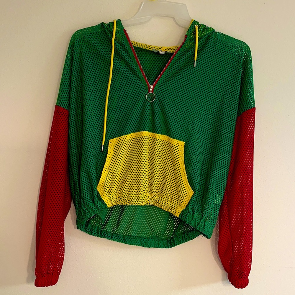 Green, red and yellow netted top with hoodie